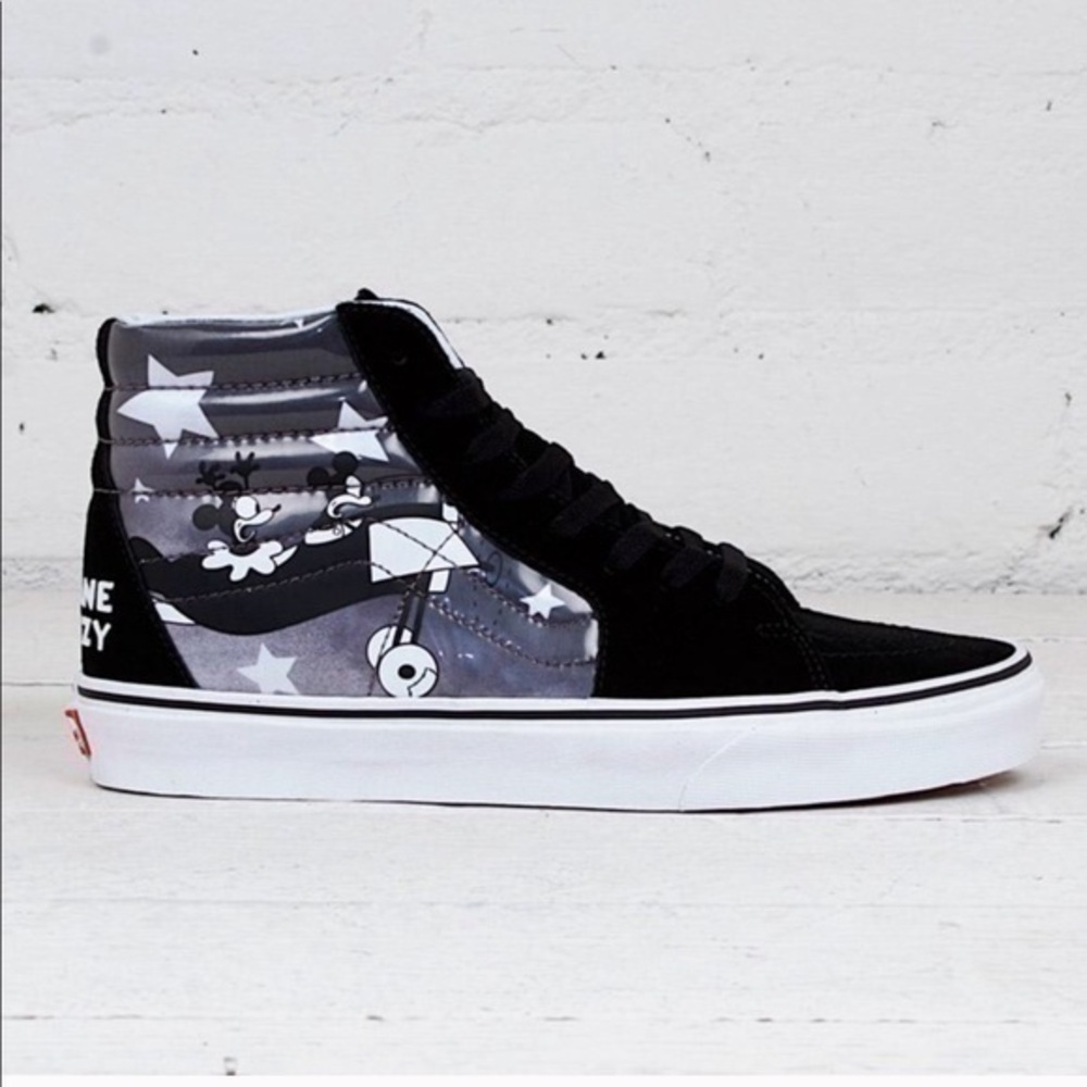 Vans x Disney 90th Anniversary Mickey Mouse Sk8 Hi